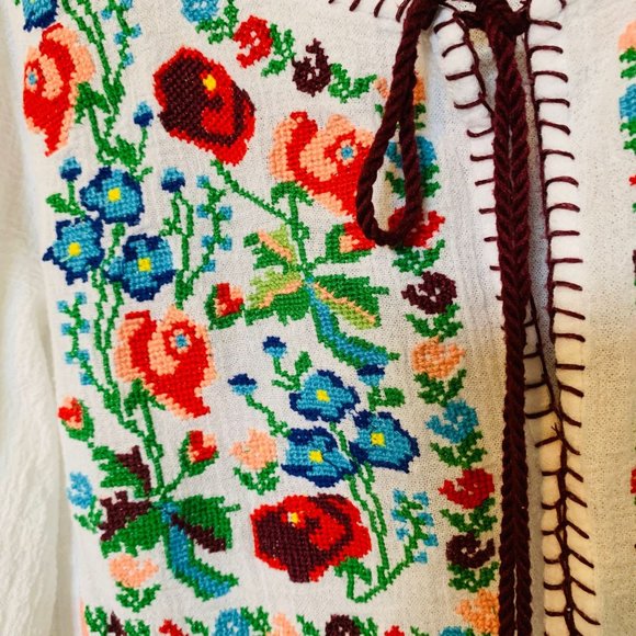 Floral Crochet Summer Dress - Picture 5 of 7